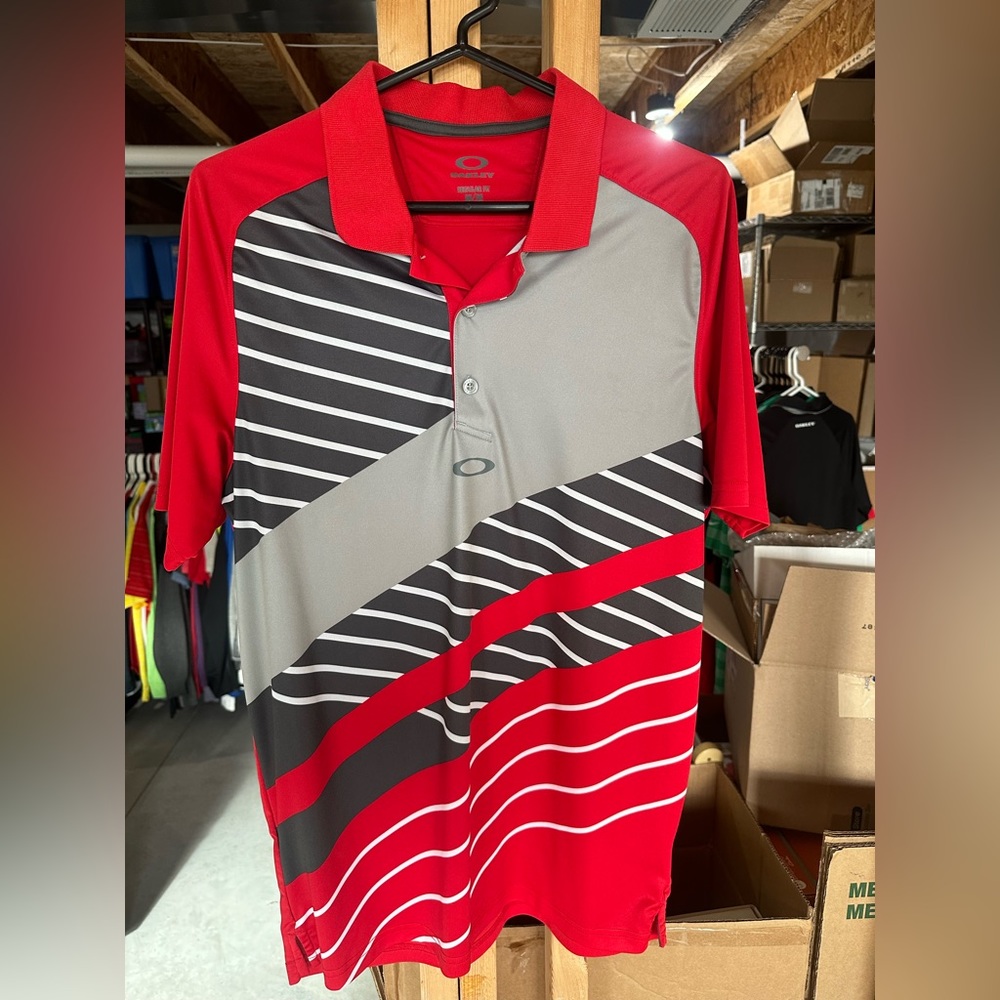 Oakley Men’s Regular Fit Polo